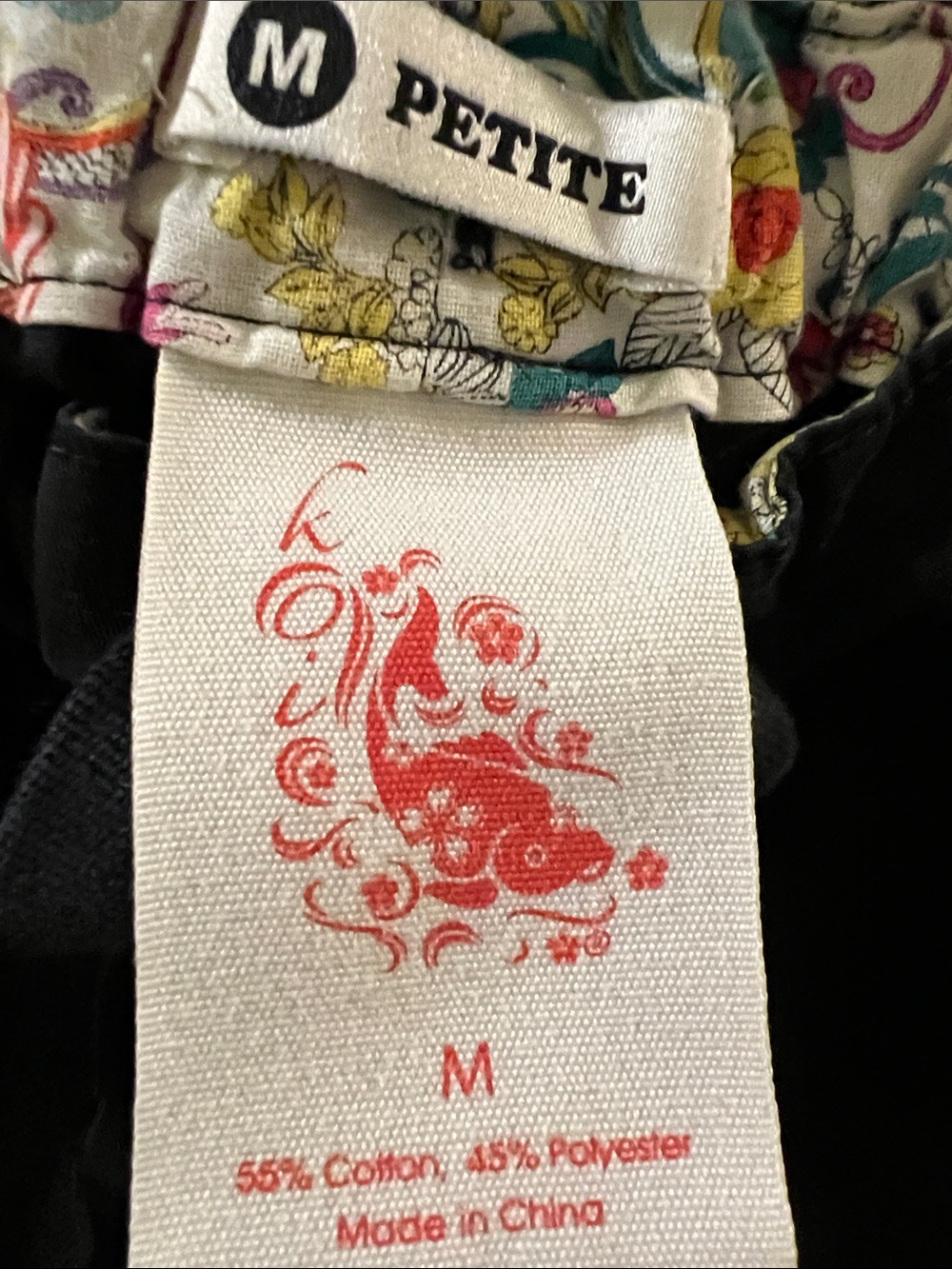 Healing Hands scrub top and Koi pants bundle - Picture 6 of 7